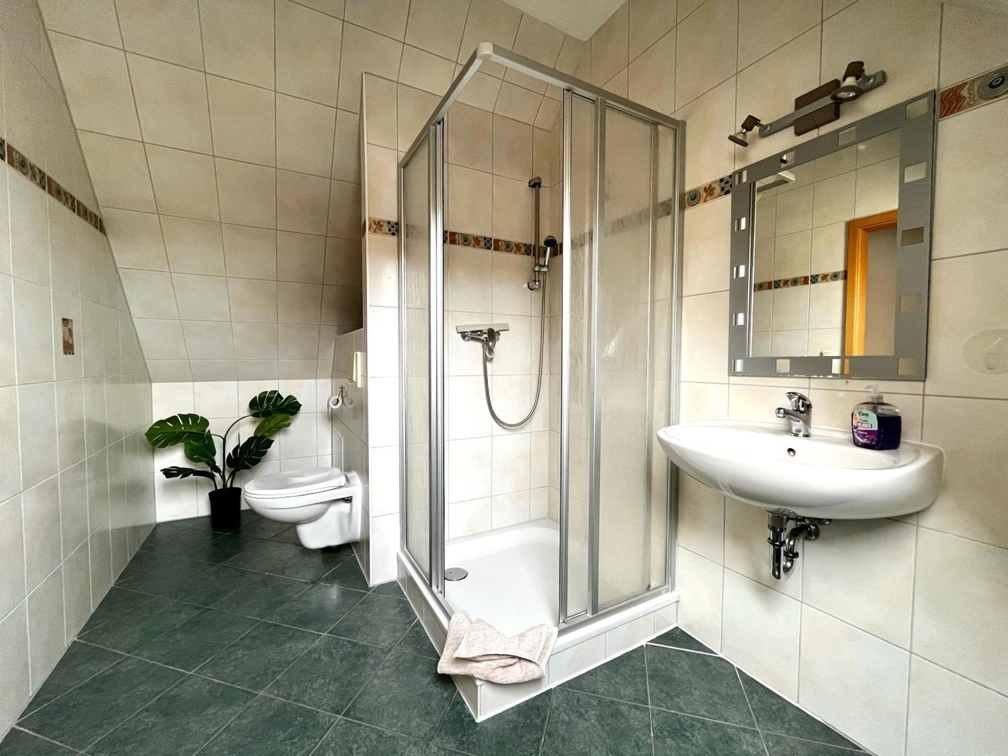 Ferienwohnung Gipfelglueck Mit Balkon เชียร์เคอ ภายนอก รูปภาพ